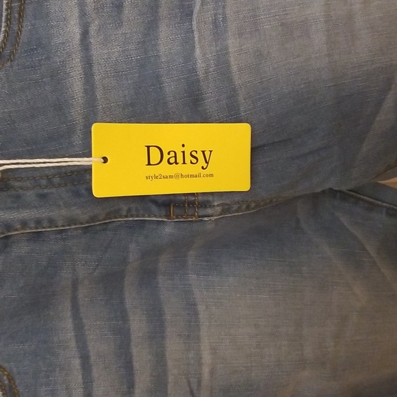 LAST PAIR AVAILABLE- Fringe bell bottom jeans by Daisy - Picture 14 of 15